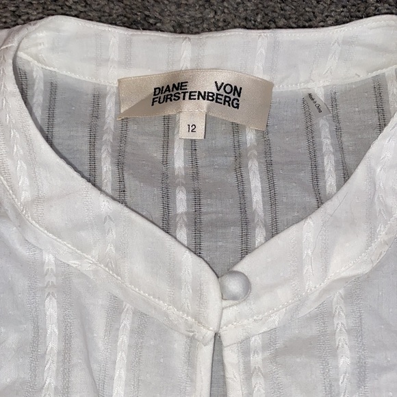 Diane Von Furstenberg top - Picture 3 of 7